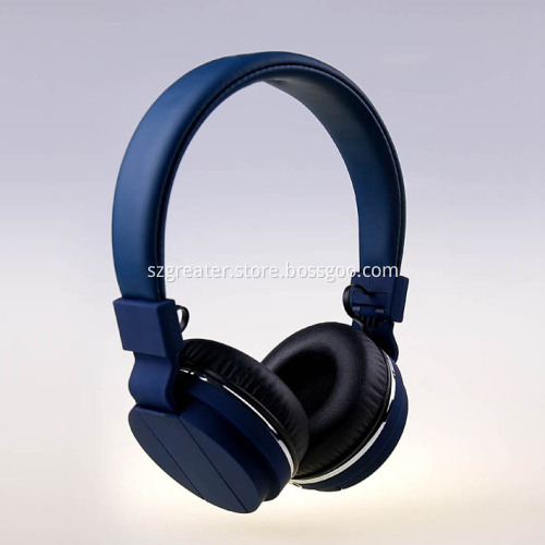 Fashion Wired Music Studio Headphone with microphone